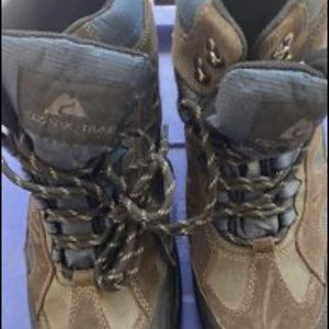 Ozark Trail Boots